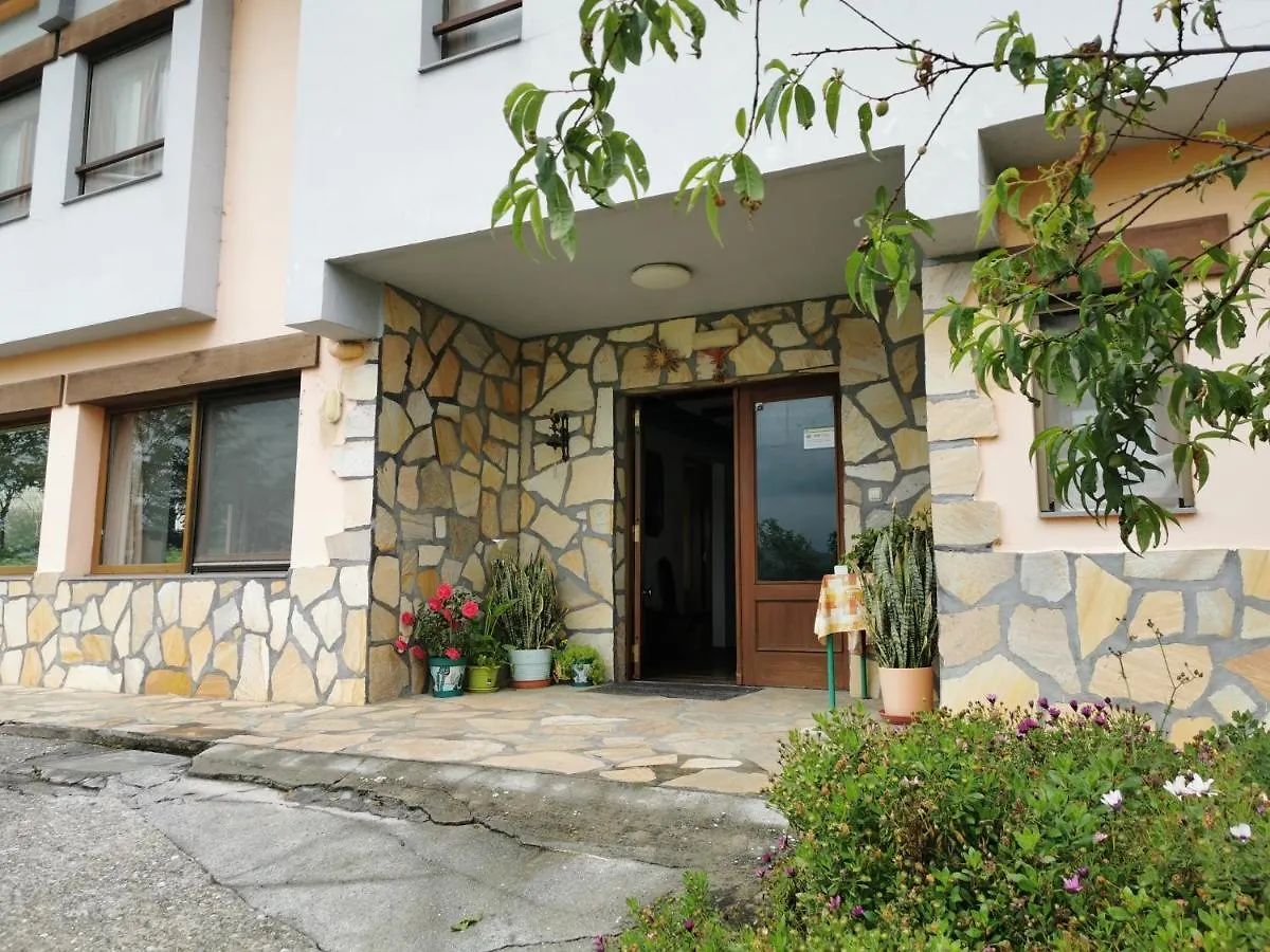 Kukutegi Hotel Lezo Guest house